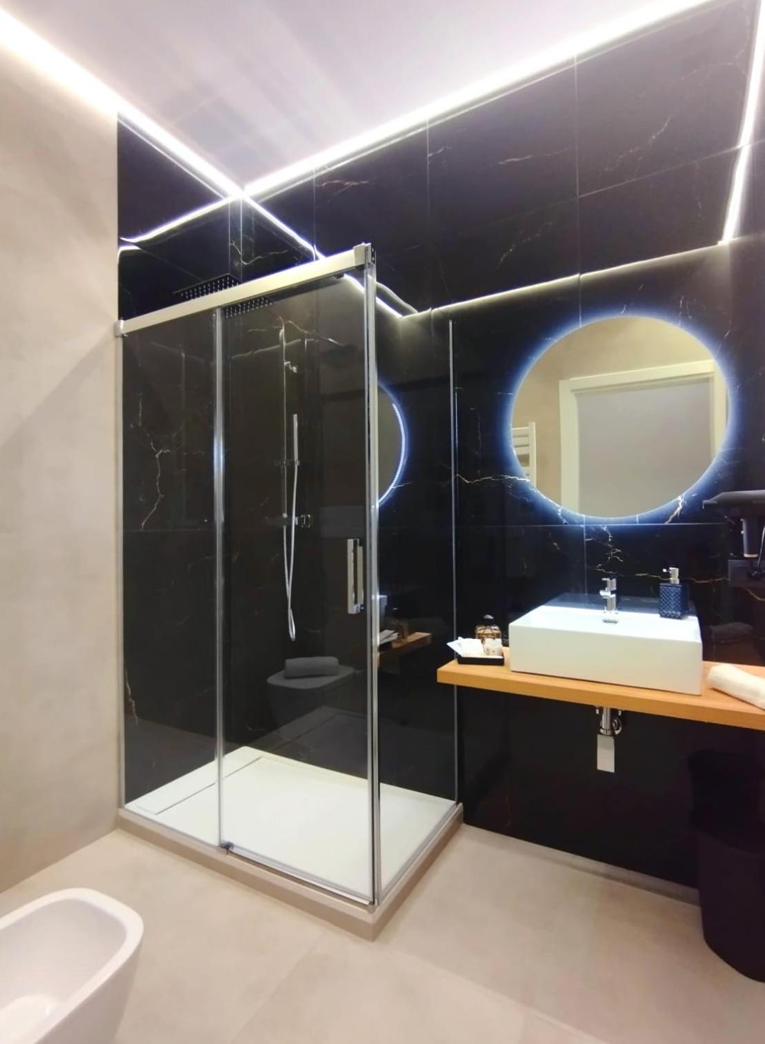 Agatha Modern Elegant Rooms Sant'Agata di Militello Exterior photo